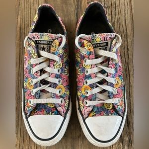 CONVERSE CHUCK TAYLOR ALL-STAR fun low top sneakers floral canvas Size 7